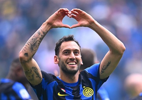 A Seriyası: “İnter” Çalhanoğlunun dublu ilə qalib gəlib