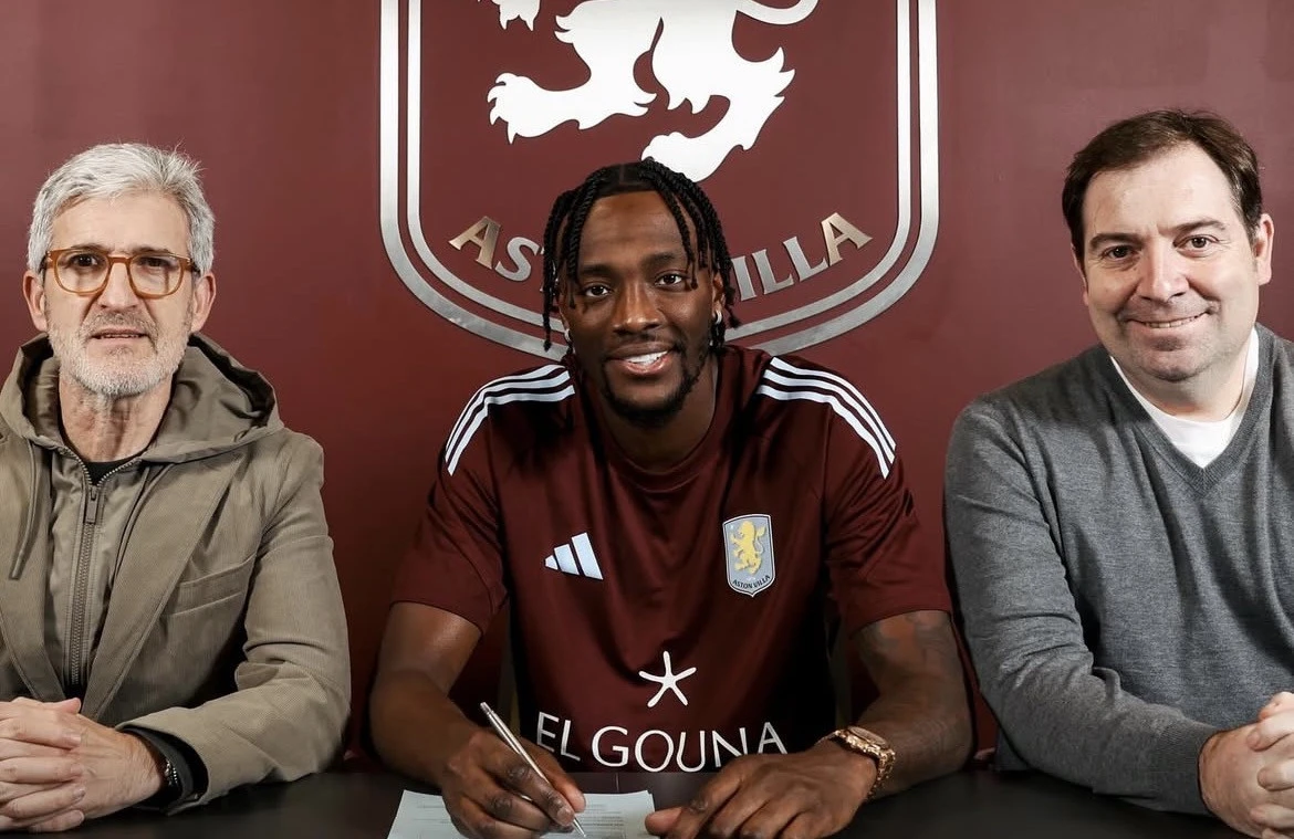 Abraham rəsmən “Aston Villa”da