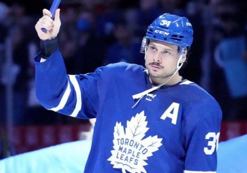 ABŞ-dən olan oyunçu NHL-də Aleksandr Oveçkinin nailiyyətini geridə qoyub