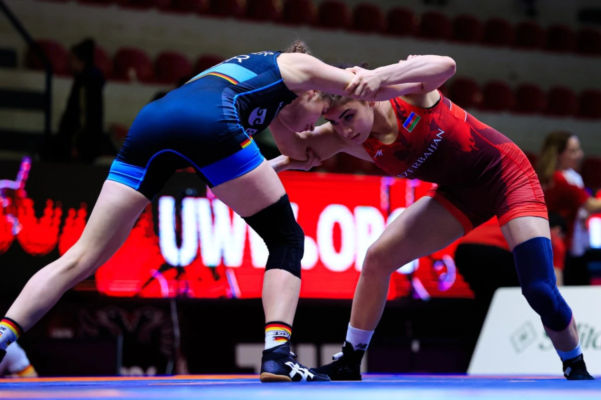 AÇ: İki güləşçimiz 1/4 finalda - YENİLƏNİR