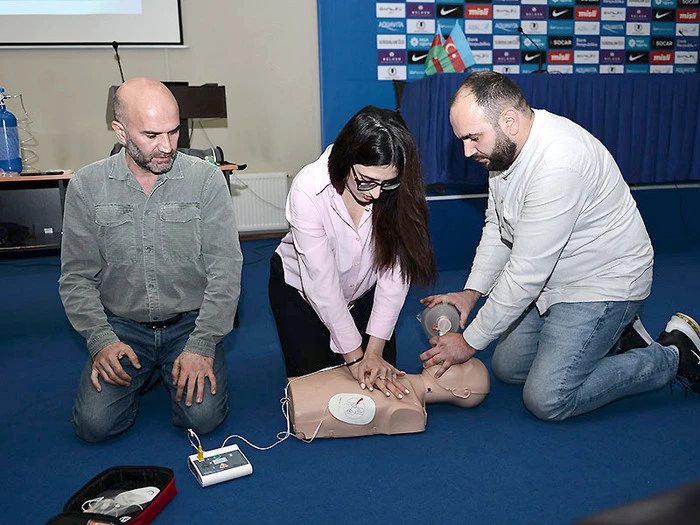 AFFA Premyer Liqa klublarının tibbi heyəti üçün seminar keçirib