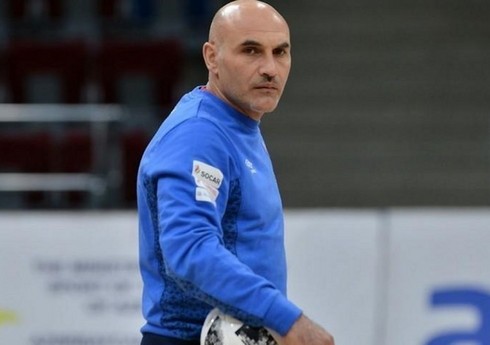 Ağatahir Əzimov: "Məktəblərdən, küçələrdən, ordan-burdan oyunçular tapmalıyam"