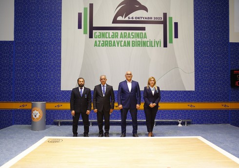 Ağırlıqqaldırma üzrə Azərbaycan birinciliyinin açılış mərasimi keçirilib
