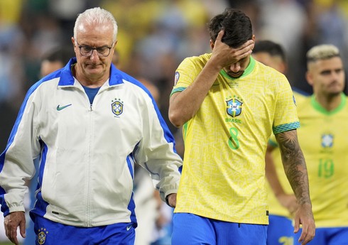Amerika Kubokunda yarımfinalçılar bəlli olub, Braziliya millisi turnirlə vidalaşıb
