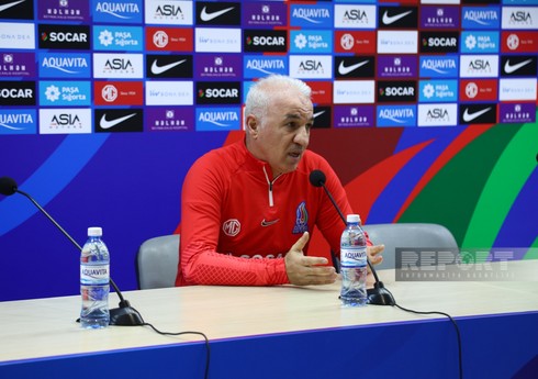 Arif Əsədov Fernandu Santuşun rəhbərliyi altında millidə işləməyə hazırdır