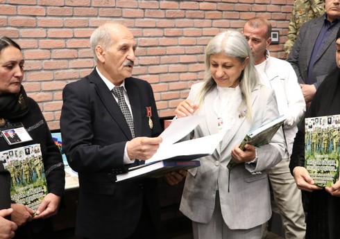 ASAPES-də "Təhsildən səngərə, səngərdən əbədiyyətə" kitabının təqdimatı olub