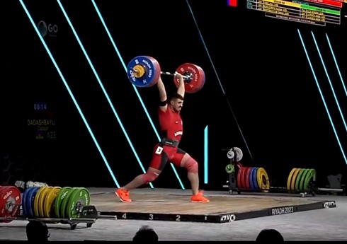 Atletimiz dünya çempionatında 3 bürünc medal qazanıb