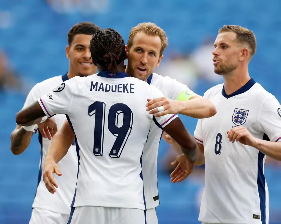 Avstriya evdə, Niderland səfərdə qələbə qazandı - YENİLƏNİB