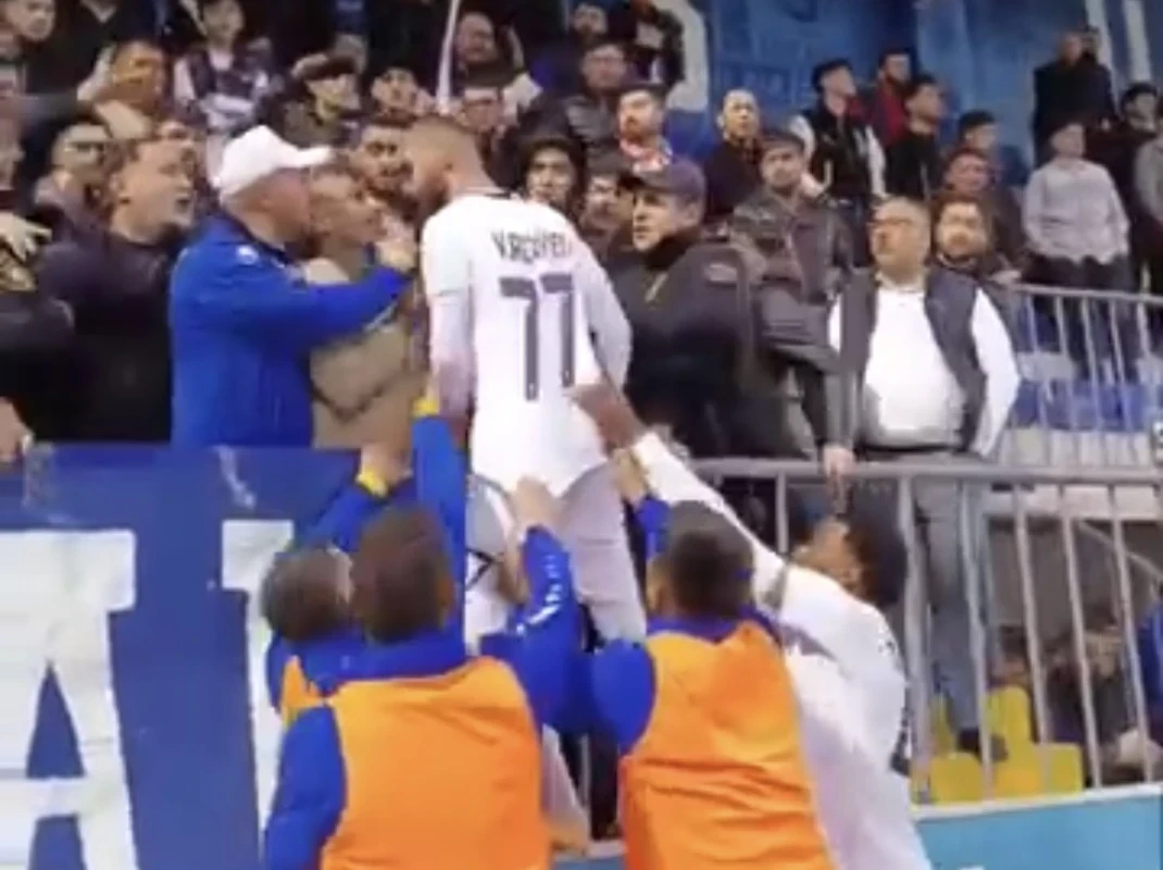 Azarkeşlə dava edən futbolçunun cəzası açıqlandı