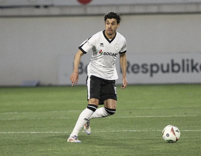 Azər Salahlı: “Azərbaycandan və ölkə xaricindən təkliflərim var”