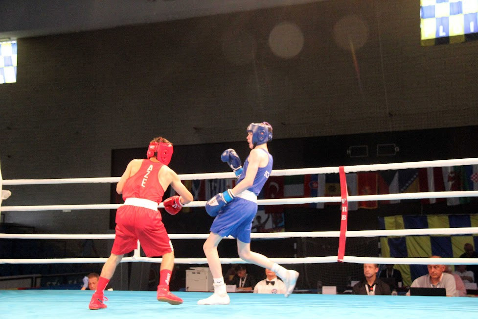 Azərbaycan boksçuları Avropa birinciliyində 2 medal qazanıb