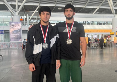 Azərbaycan boksçuları beynəlxalq turnirdə iki medal qazanıblar