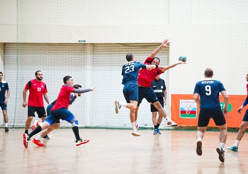 Azərbaycan çempionatında lider ən yaxın izləyicisini qəbul edəcək