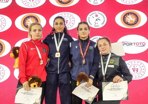 Azərbaycan güləşçiləri "Çempionlar" turnirini 10 medalla başa vurublar