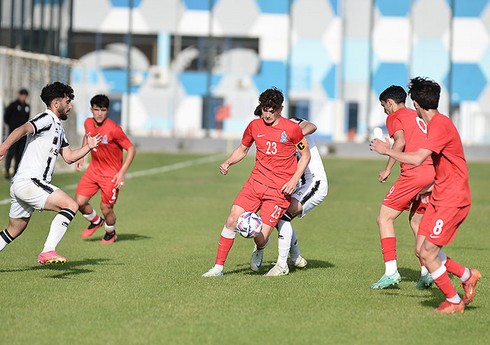 Azərbaycan millisi yoxlama görüşü keçirib