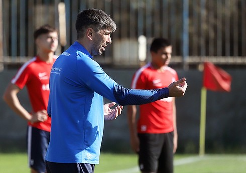 Azərbaycan millisinin baş məşqçisi: Futbolçularımız ölkə çempionatında belə güclü təzyiqlə üzləşmirlər