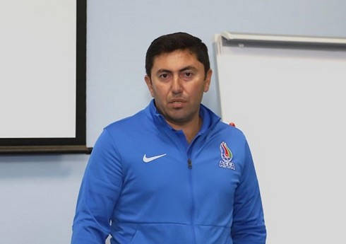Azərbaycan millisinin baş məşqçisi: “Premyer Liqanın ikinci yarısında avrokuboklar uğrunda gərgin mübarizə olacaq”
