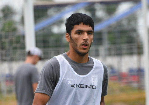 Azərbaycan millisinin futbolçusu Rusiyada klubunu dəyişib