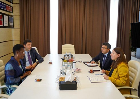 Azərbaycan və Kamerun arasında idman sahəsində əməkdaşlıq müzakirə olunub