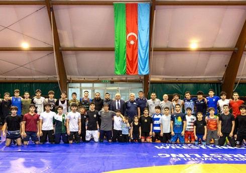 Azərbaycanda güləş məşqçilərinin Ümumrespublika seminarına yekun vurulub