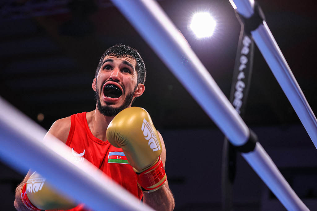 Azərbaycanın 2 boksçusu Qızıl kəmər seriyasının qalibi olub - FOTO