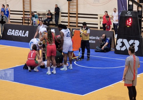 Azərbaycanın qadın basketbolçusu oyunda ciddi zədə alıb