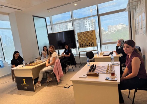 Azərbaycanın qadın şahmatçılardan ibarət millisi Avropa çempionatının hazırlığına başlayıb