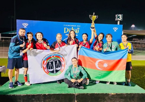 Azərbaycanın vəkillərdən ibarət komandası beynəlxalq turnirdə gümüş medal əldə edib