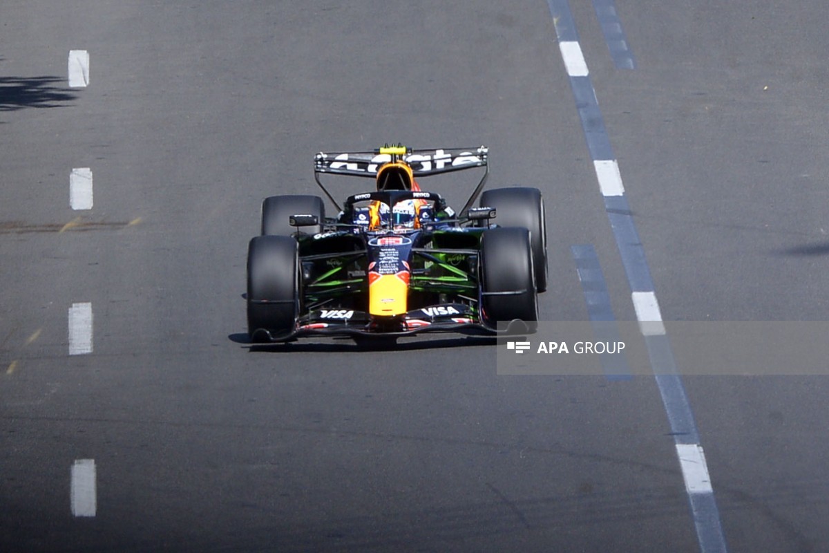 Bakıda Formula 1 üzrə Azərbaycan Qran-Prisində sərbəst yürüşə start verilib - FOTO
