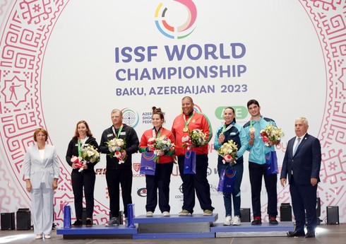 Bakıda keçirilən dünya çempionatında daha bir növdə mükafatçılar bəlli olub