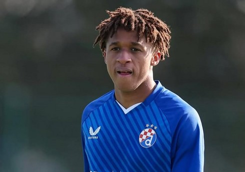 "Barselona" 16 yaşlı futbolçunu transfer etməyə yaxındır