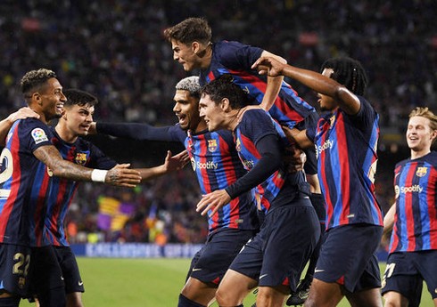 “Barselona” 27-ci dəfə İspaniya çempionu olub