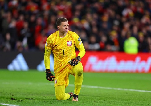 "Barselona" bir müddət əvvəl karyerasını başa vuran qapıçını heyətinə qata bilər