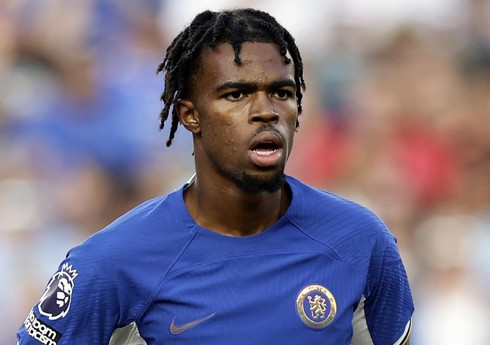 "Barselona" İngiltərə klubunun 20 yaşlı futbolçusunu transfer edə bilər