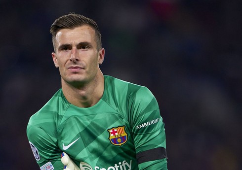 "Barselona"nın baş məşqçisi özünə klub tapması üçün qapıçıya bir həftə vaxt verib