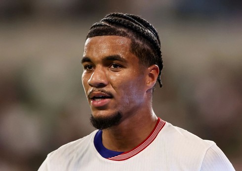 “Bayer 04” ABŞ millisinin futbolçusunu transfer edib