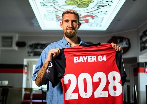 "Bayer 04" almaniyalı futbolçu ilə yeni müqavilə bağlayıb