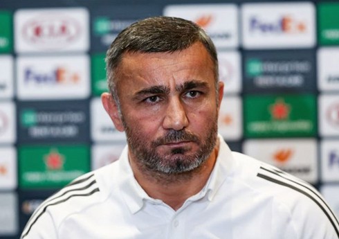 “Beşiktaş” klubu Qurban Qurbanovla maraqlanır