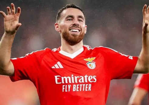 "Beşiktaş" Türkiyə millisinin üzvü üçün danışıqlara başlayır