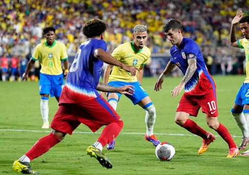 Braziliya millisi Amerika Kubokundan əvvəl heç-heçə edib