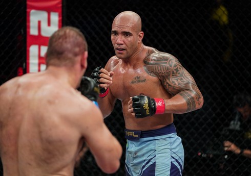 Braziliyalı idmançı bir il müddətinə diskvalifikasiya olunub