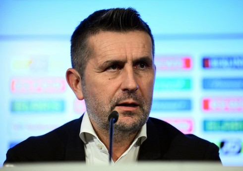 Bundesliqa klubu baş məşqçisini istefaya göndərib