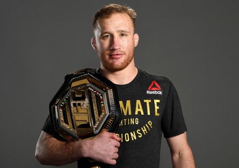 Castin Geyci: "Hazırda mənim üçün vacib olan yeganə şey Fiziyevlə döyüşdür"