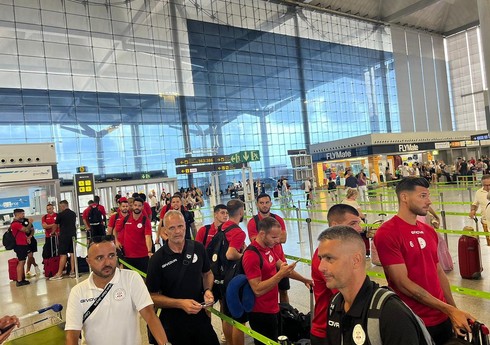 Cəbəllütariq klubu "Qarabağ"la oyun üçün Bakıya yollanıb