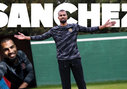 “Çelsi” İspaniya millisinin qapıçısını 20 milyon avroya transfer edib