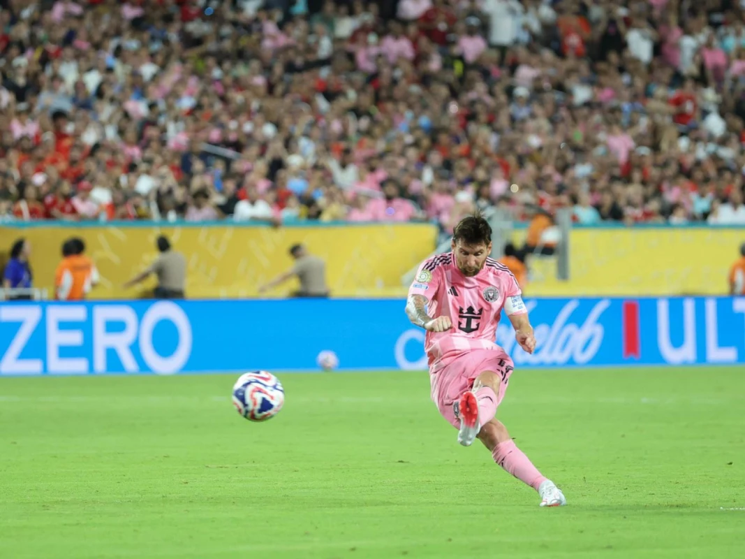 DÇ: Messi üçün əlamətdar qarşılaşma - PSJ-yə qarşı