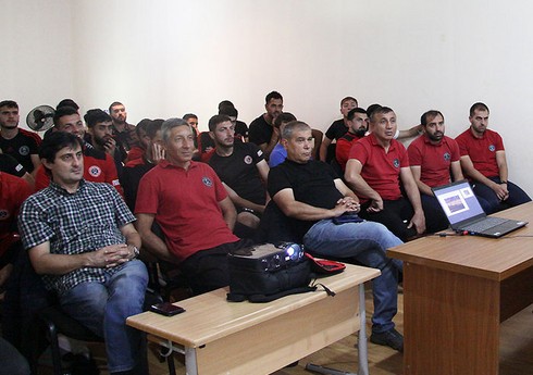 “Difai Ağsu” klubunun üzvlərinə danışılmış oyunlarla bağlı seminar keçirilib