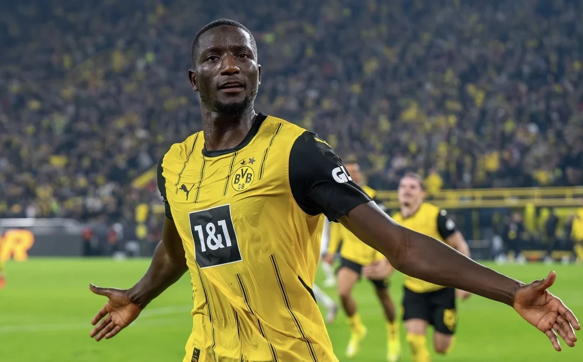 “Dortmund”un forvardı ərəblərin radarında