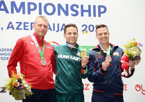 Dünya çempionatı: 300 metr məsafəyə tüfəngdən atəşaçmada mükafatçılar müəyyənləşib