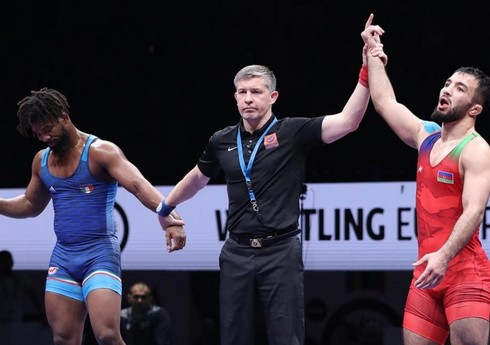 Dünya Güləş Birliyi Turan Bayramovun Paris-2024-ə lisenziya qazandığını təsdiqləyib